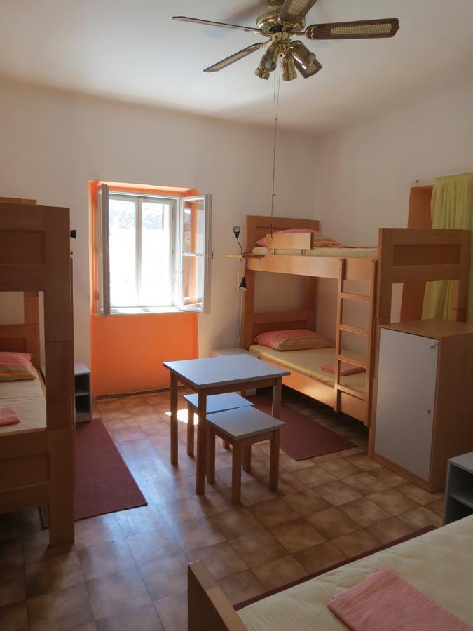 Hi Hostel Veli Lošinj Extérieur photo